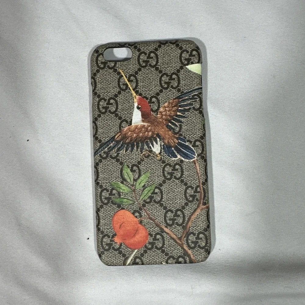 NWOB $640 Gucci [ iPhone 6 Plus/6S Plus ] Case‎ GG Monogram Beige Italy #U1560